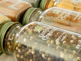 Simply Organic Set of Holiday Spices Giveaway