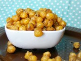 Sweet & Spicy Roasted Chickpeas