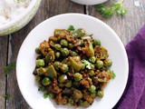 Matar Capsicum | Green Peas and Capsicum Stir Fry Recipe