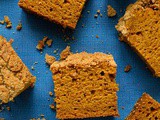 Crumble Topped Pumpkin Spice Cake