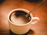 Making a cup of thick old-fashioned hot chocolate [the healthy way]