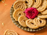 Maida Mullu Murukku / Chakli - Diwali Savory Recipes