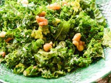 Kale and walnut salad