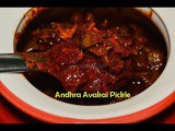 Andhra Style Avakkai Pickle / Avakkaya pickle recipe / Avakkai Mangai Urugai / Mango Pickle recipe