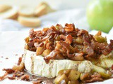 Baked Brie Cheese Appetizer with Apples and Bacon