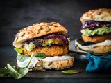 Who says vega burgers are no good? This carrot chickpea burger proofs otherwise