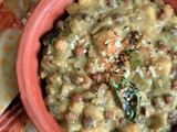 Koottu Curry / Koottukari | Black Chickpea, Yam and Raw Banana Mash