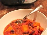 Crock Pot Sweet Potato Turkey (or Beef) Chili and Garlic Cheddar Beer Biscuits