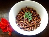 Karamani Sundal  ( Browneyed peas/ Cow gram )