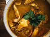 Goan dungeness crab stew