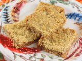 Apple Oatmeal Bars #AppleWeek