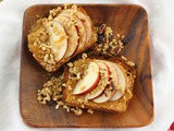 Best After School Snacks for #SundaySupper: Apple Granola Cookie Butter Toast
