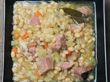 Easy Crockpot Beans with Ham