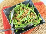 Green Beans with Caramelized Shallots and Pine Nuts