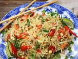 Green Papaya Salad (Som Tum)