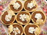 Mini Pumpkin Pies #RogueMuffinMonday