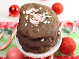 Peppermint Chocolate Chip Cookies #fbcookieswap