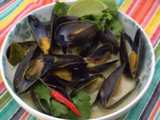 Thai Green Curry Mussels (Instant Pot)