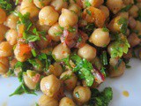 A Variation on Traditional Bean Piyaz, This Time with Chickpeas: Nohut Piyazı