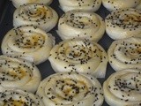 Gül Böreği - 'Rose' Borek: Cheese & Parsley-filled Pastries