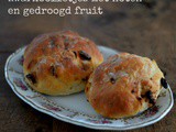 Kwarkbolletjes met noten en fruit