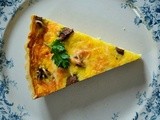 Quiche met champignons, spekjes en emmentaler