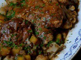 Stoofpot: Indiase curry van lamsvlees, linzen, bloemkool en pompoen