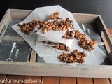 Bars with goji and honey apple