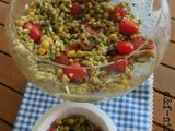 Insalata di farro con pomodori, feta, ceci di Cicireale e pesto alla siciliana