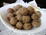 Healthy Nutty Laddu/ Laadu / Unde