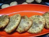 Whole Moong (Black Moong) Kachori