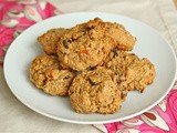 Cherry-apricot quinoa breakfast cookies