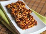 Fruit and cereal bars: a recipe