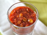 Strawberry-rhubarb chutney: a recipe