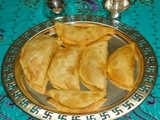 Karanji - Diwali Sweet Recipes