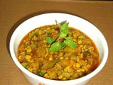 Lauki chana dal sabzi in pressure cooker - bottle gourd subzi - dudhi bhoplyachi bhaji - bottle gourd recipes
