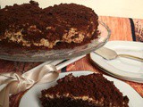 Torta al cioccolato con crema veloce al mou