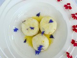 Gnocchi di ricotta con fiori eduli - Ricotta gnocchi with edible flowers