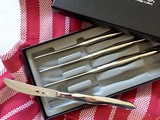 Cutco 4 Piece Table Knife Set Giveaway: Day 2