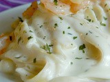 The Best Garlic Alfredo Sauce