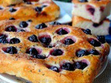 Schiacciata con l'uva (focaccia with grapes)