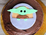 Baby Yoda Cake