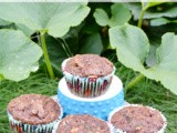 {Healthier} Chocolate Zucchini Muffins