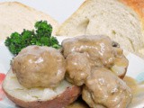 Meatballs with Mushroom Gravy