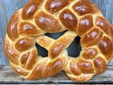 Neujahrsbrezel (German New Year’s Pretzel)