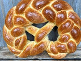 Neujahrsbrezel (German New Year’s Pretzel)