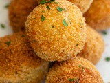 Easy Double Cheese Mozzarella Balls