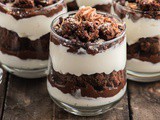 Easy No-Bake Brownie Cheesecake Parfait