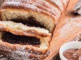 Easy Nutella Pull-Apart Bread