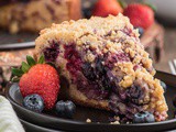 Homemade Berry Crumb Cake